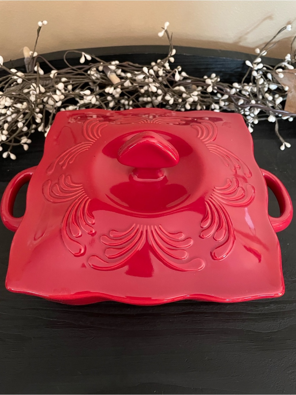 Beautiful Red 8”x8” Chantal Talavera Collection Stoneware Casserole Dish w/Lid